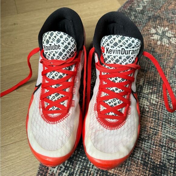 Nike Red and White Sneakers - Picture 4 of 4